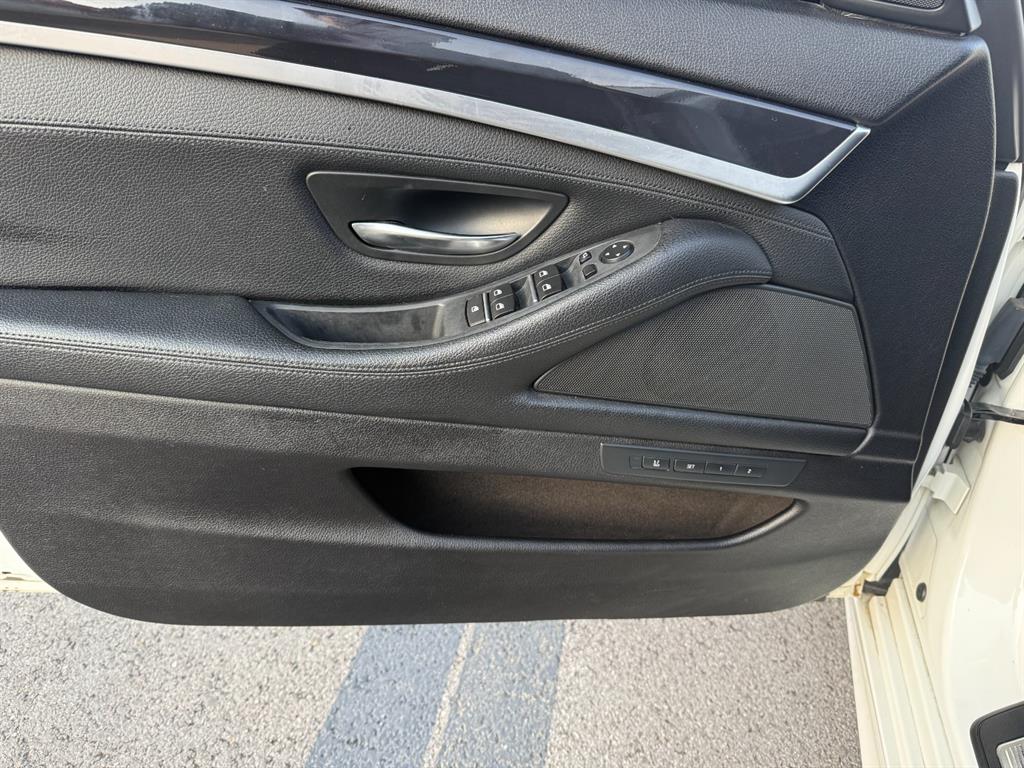 BMW 5 Series - Vista 9