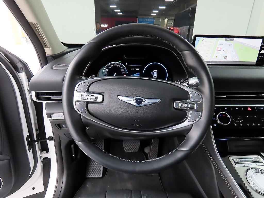 Genesis GV80 - Vista 9