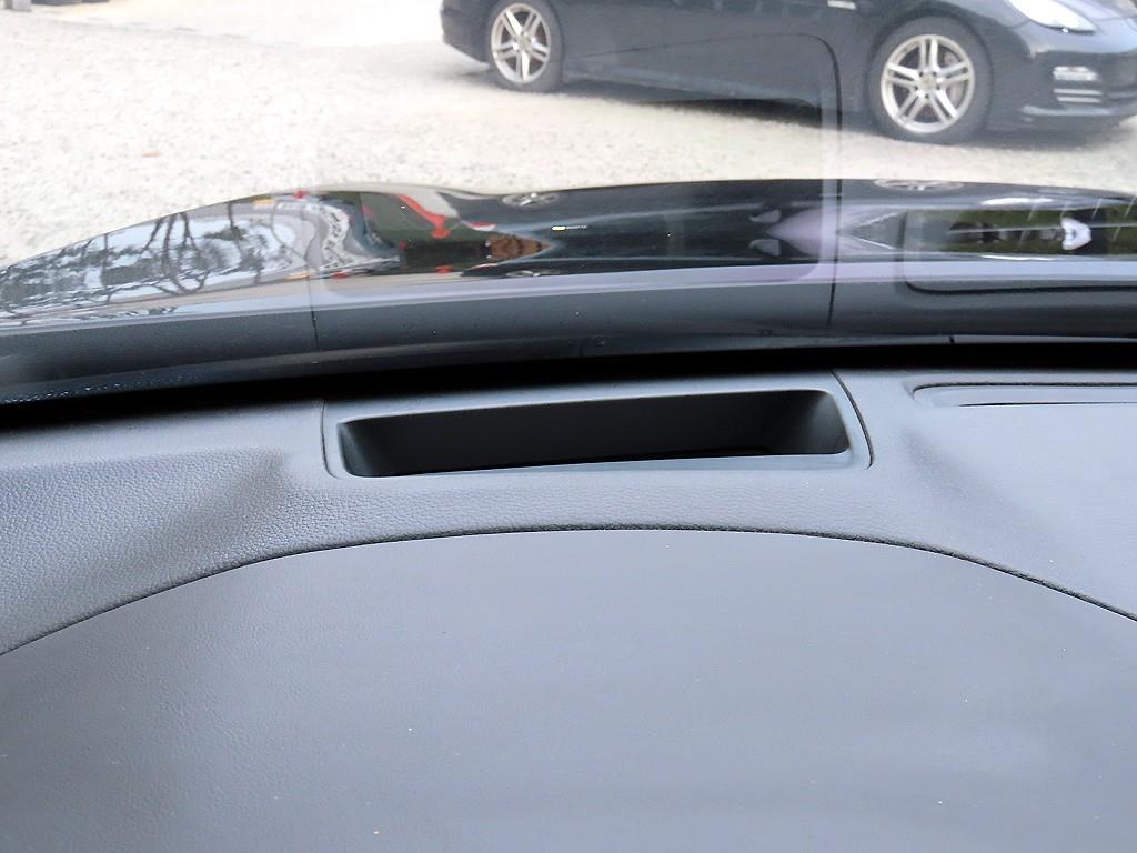 Genesis G80 - Vista 10