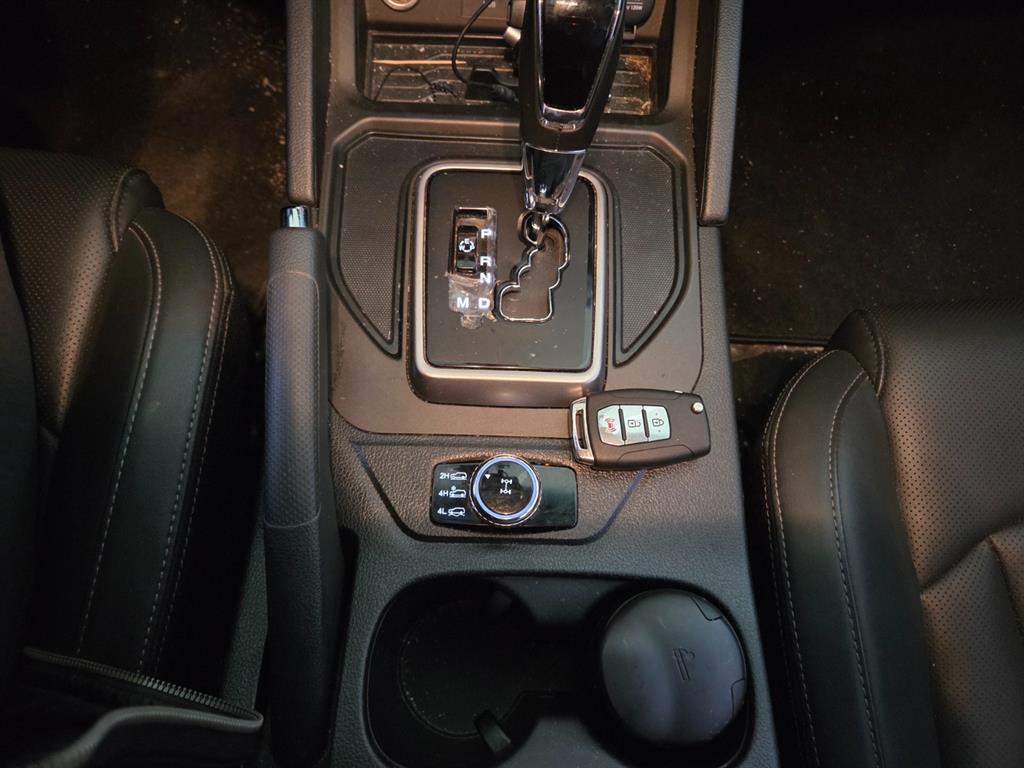 Ssangyong Rexton 2018 Blanco - Importación desde Corea - HF Imports Iquique - Foto 13