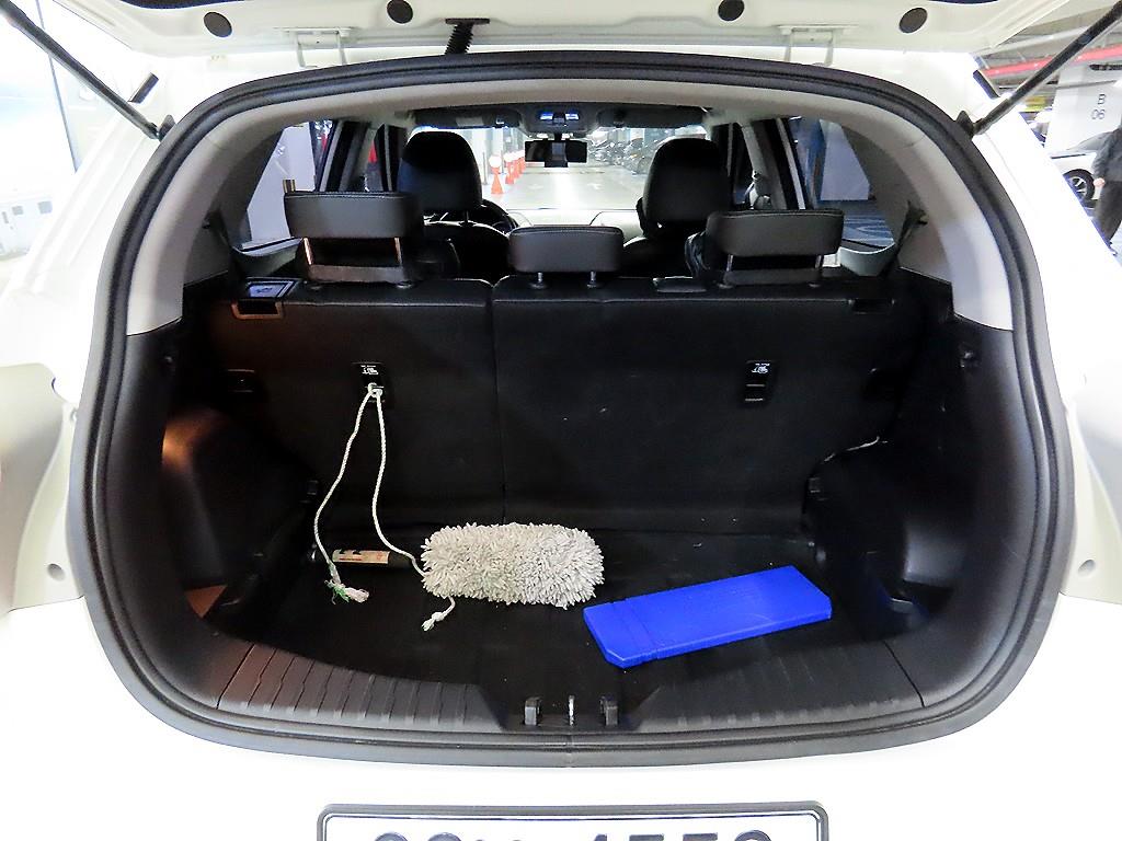 Ssangyong Tivoli 2018 Blanco - Importación desde Corea - HF Imports Iquique - Foto 17