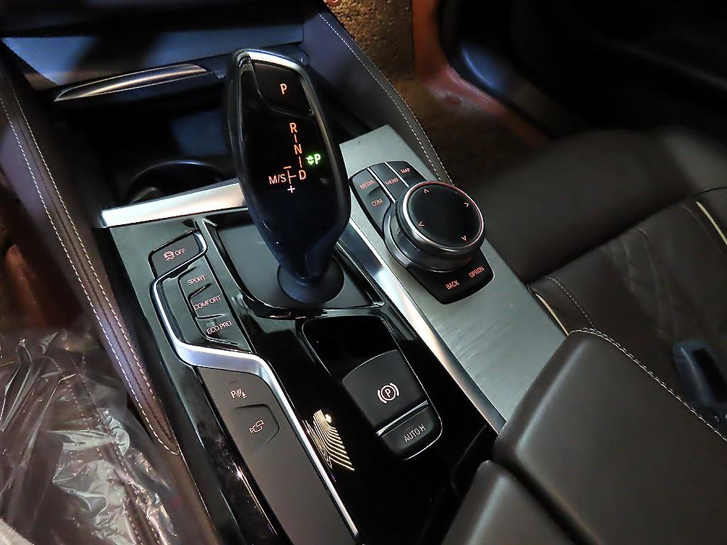 BMW 5 Series - Vista 12