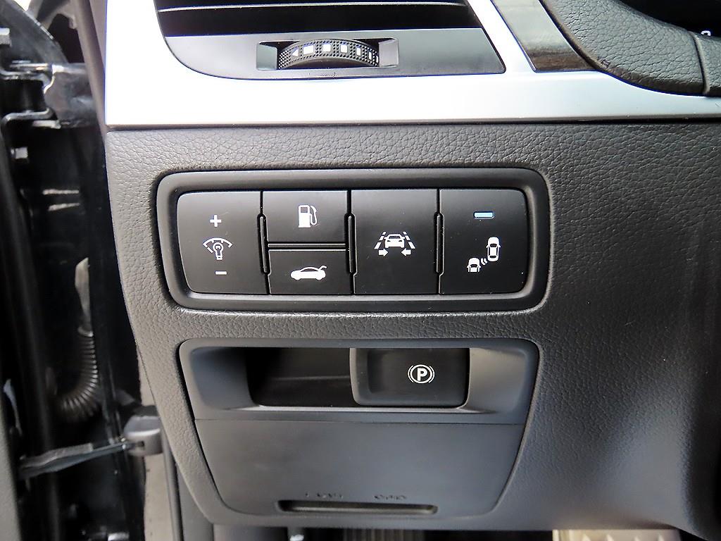 Genesis G80 2017 Negro - Importación desde Corea - HF Imports Iquique - Foto 13