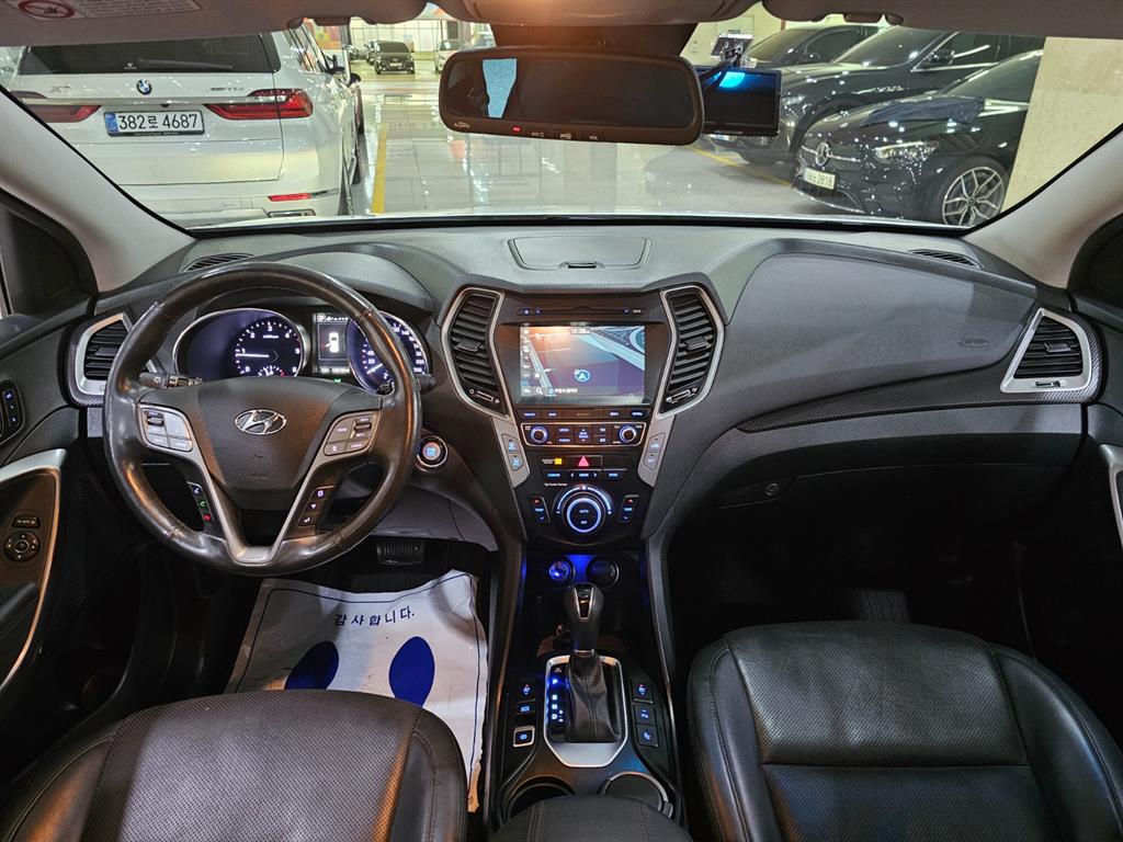 HYUNDAI Santa Fe - Vista 8