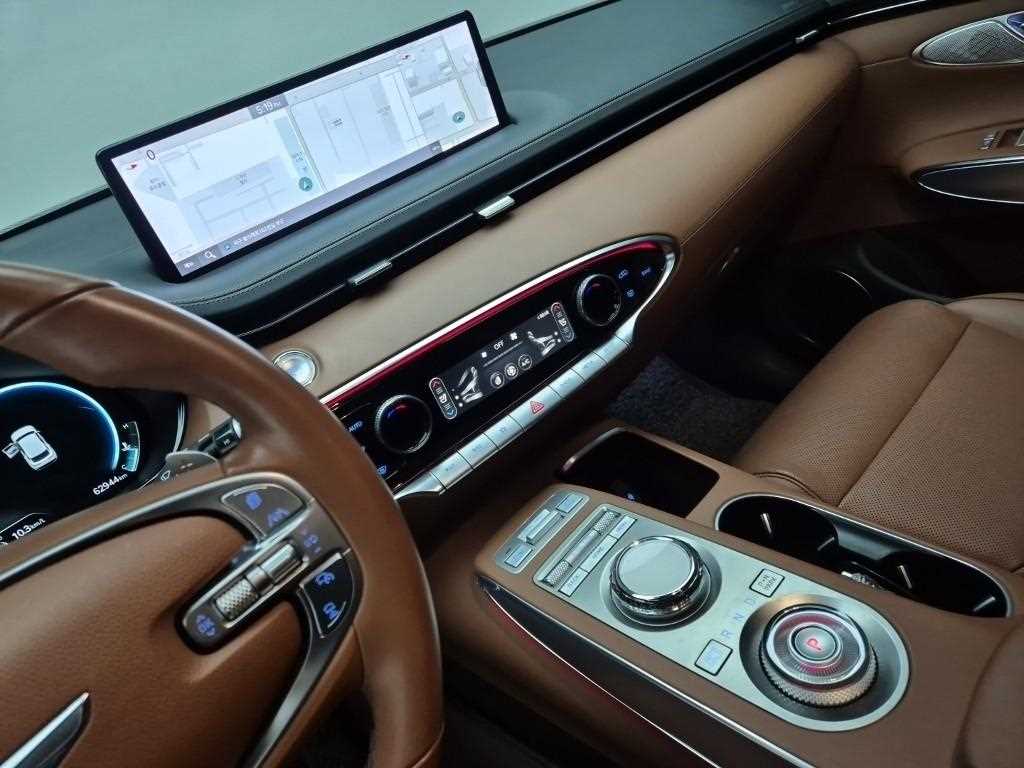 Genesis GV70 - Vista 10