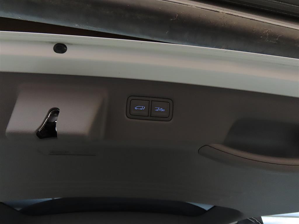 HYUNDAI Staria 2023 Blanco - Importación desde Corea - HF Imports Iquique - Foto 18