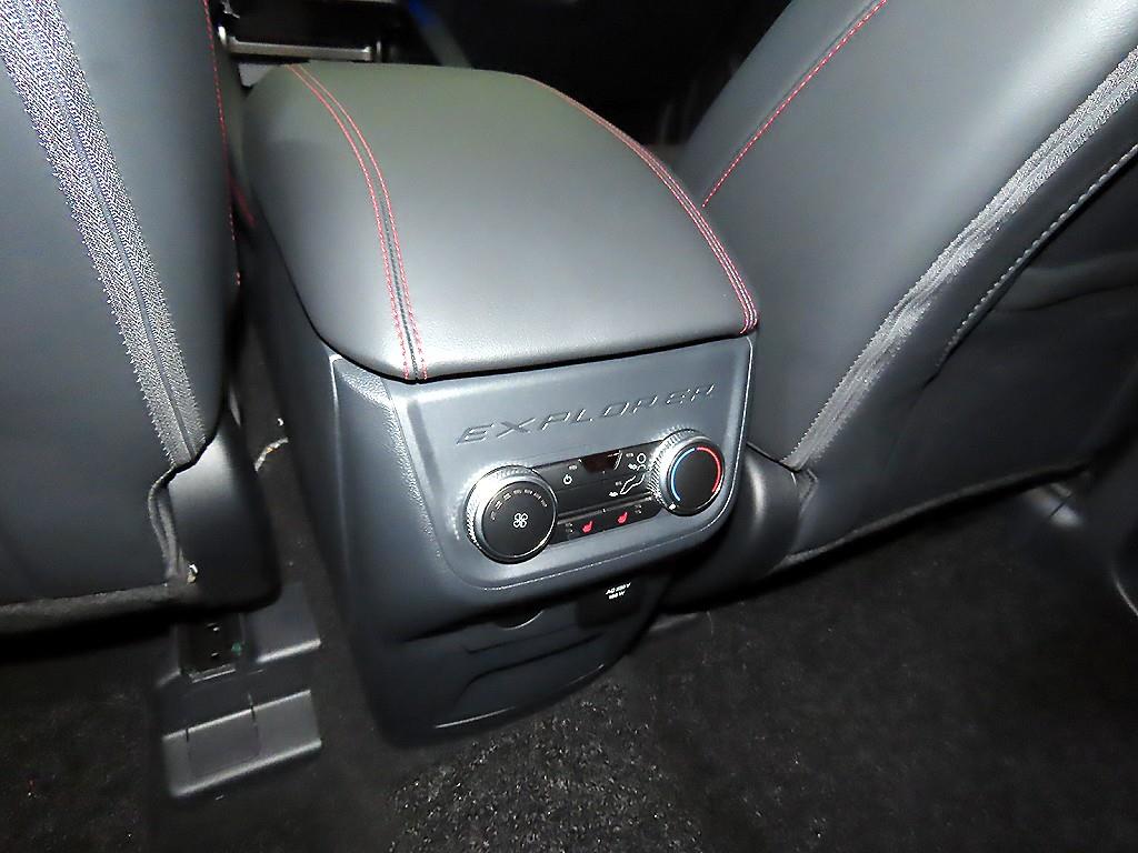 Ford Explorer 2025 Azul - Importación desde Corea - HF Imports Iquique - Foto 15