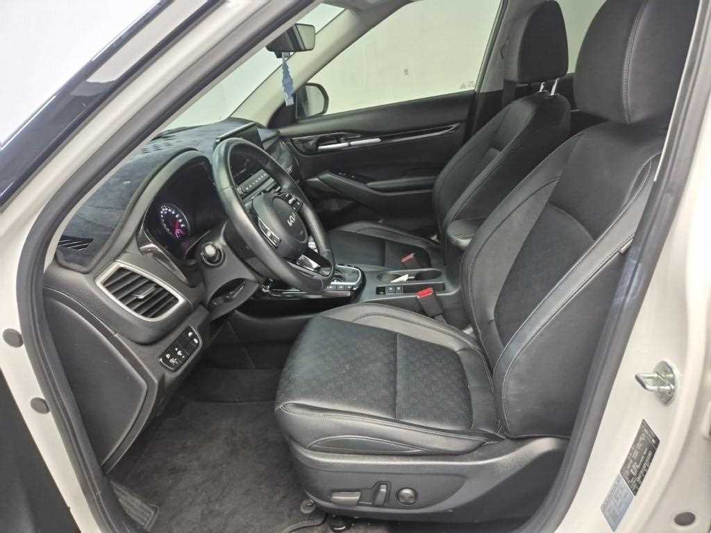 KIA Seltos - Vista 11