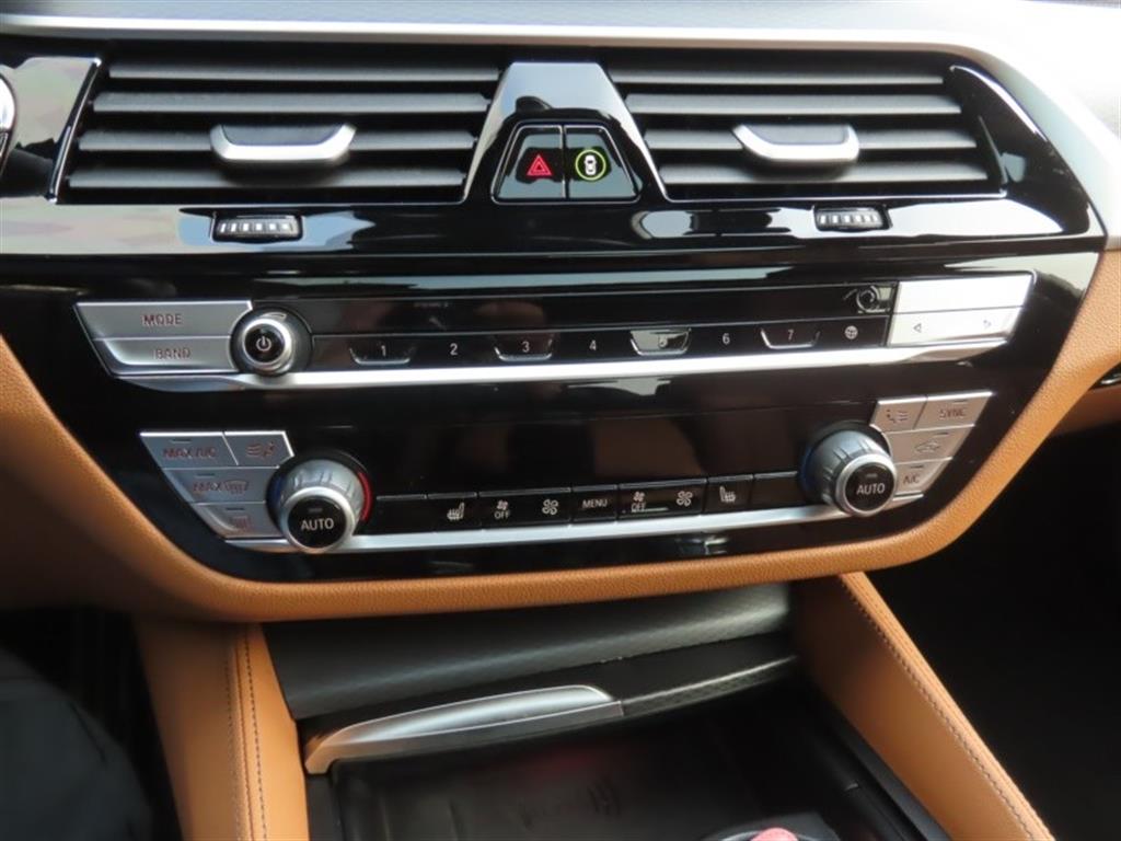 BMW 5 Series 2023 - Importación desde Corea - HF Imports Iquique - Foto 7