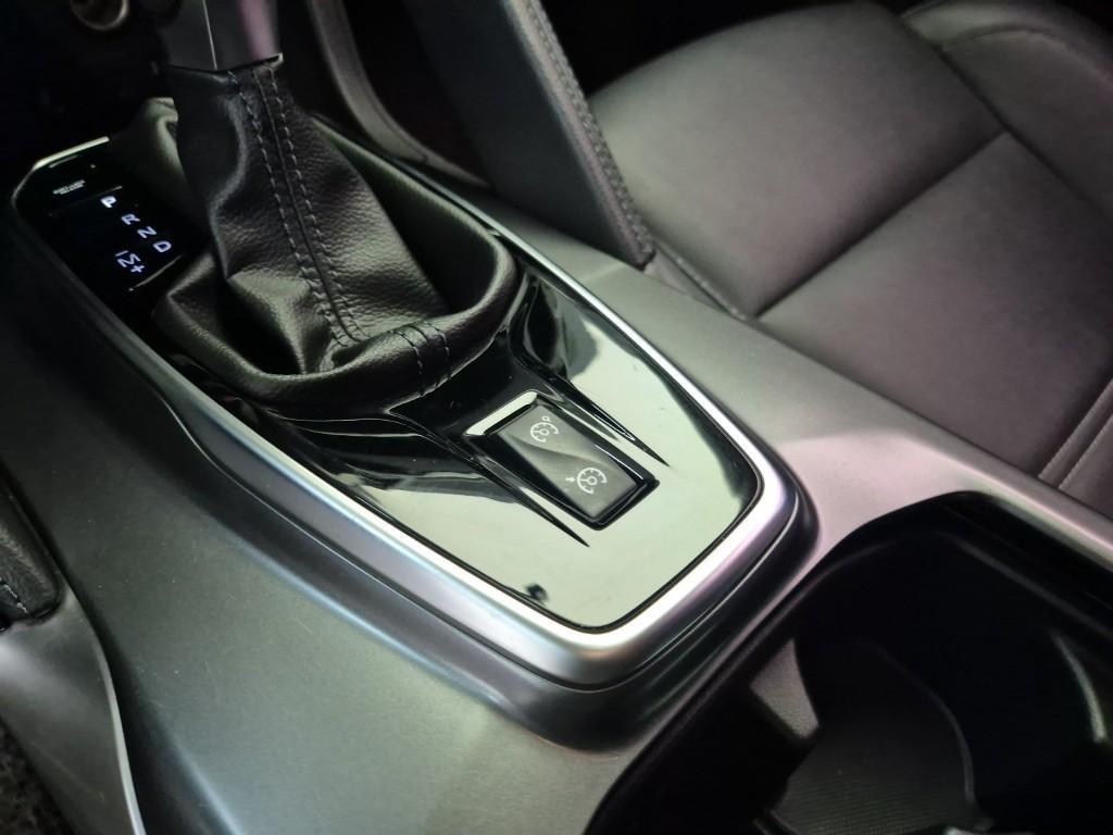 SAMSUNG QM6 2020 Blanco - Importación desde Corea - HF Imports Iquique - Foto 15