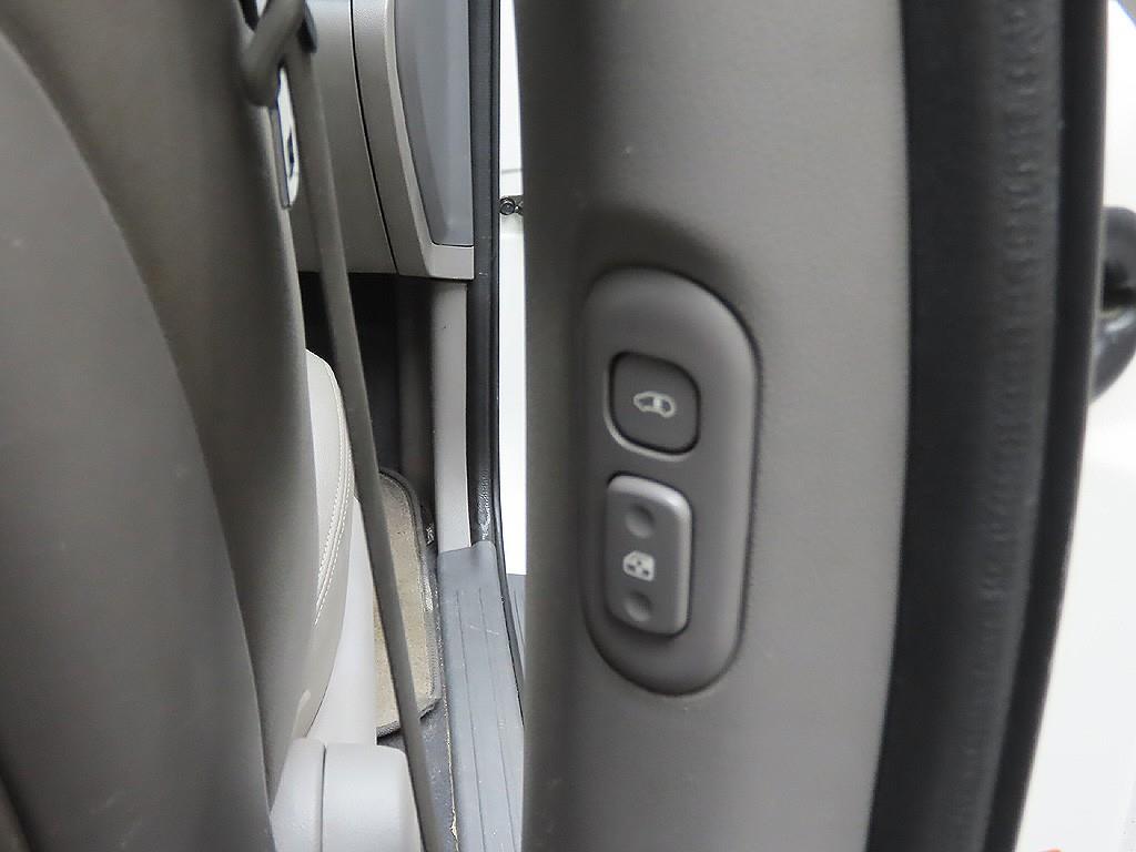 KIA Carnival 2014 Blanco - Importación desde Corea - HF Imports Iquique - Foto 9