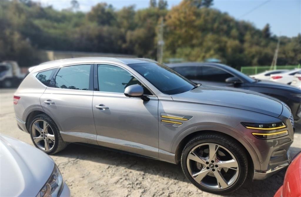 Genesis GV80 - Vista 3