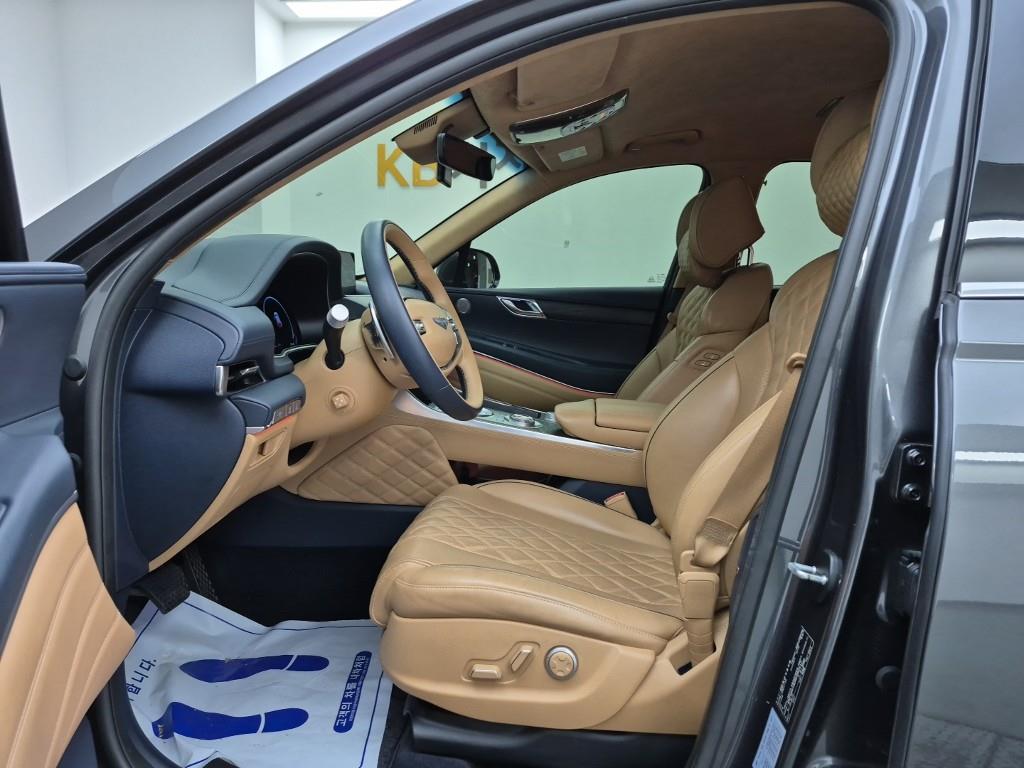 Genesis GV80 - Vista 11