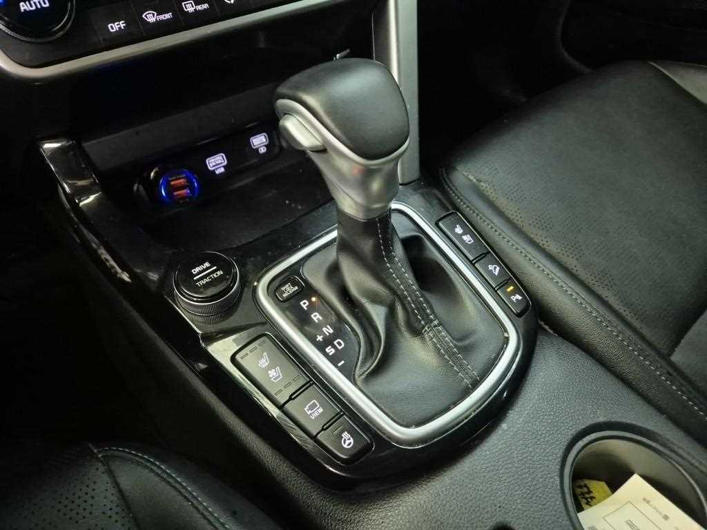 KIA Seltos - Vista 8