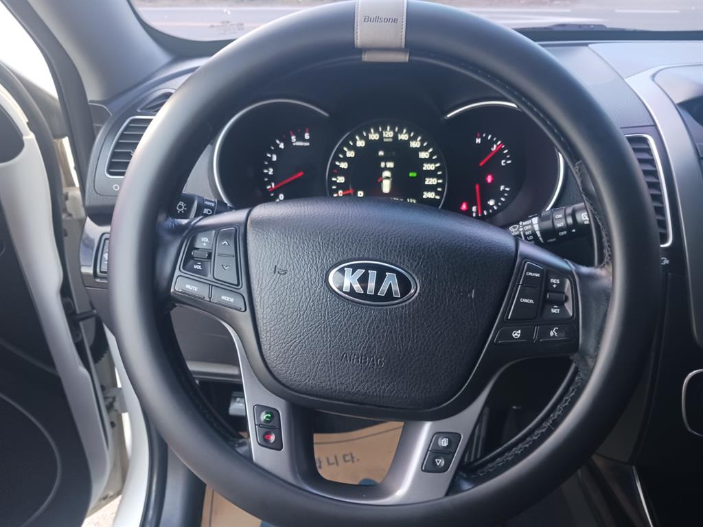 KIA Sorento - Vista 5