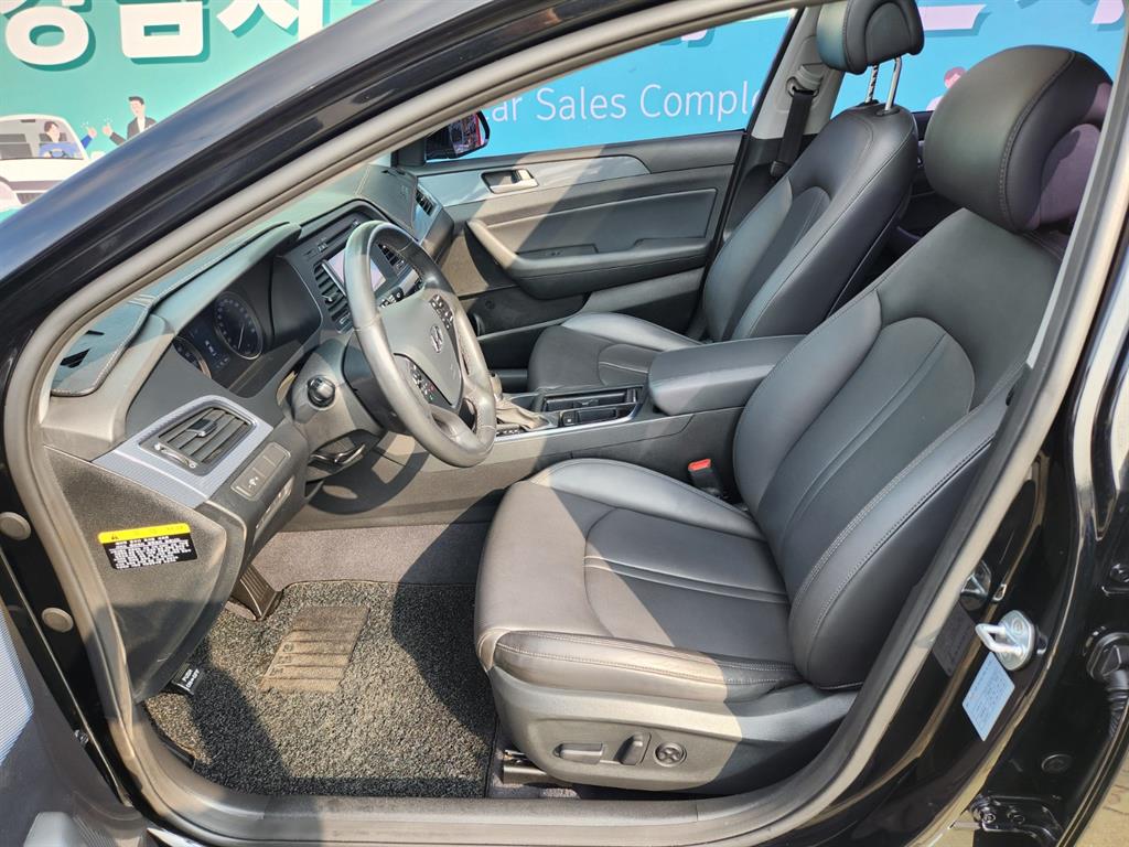 HYUNDAI Sonata - Vista 11