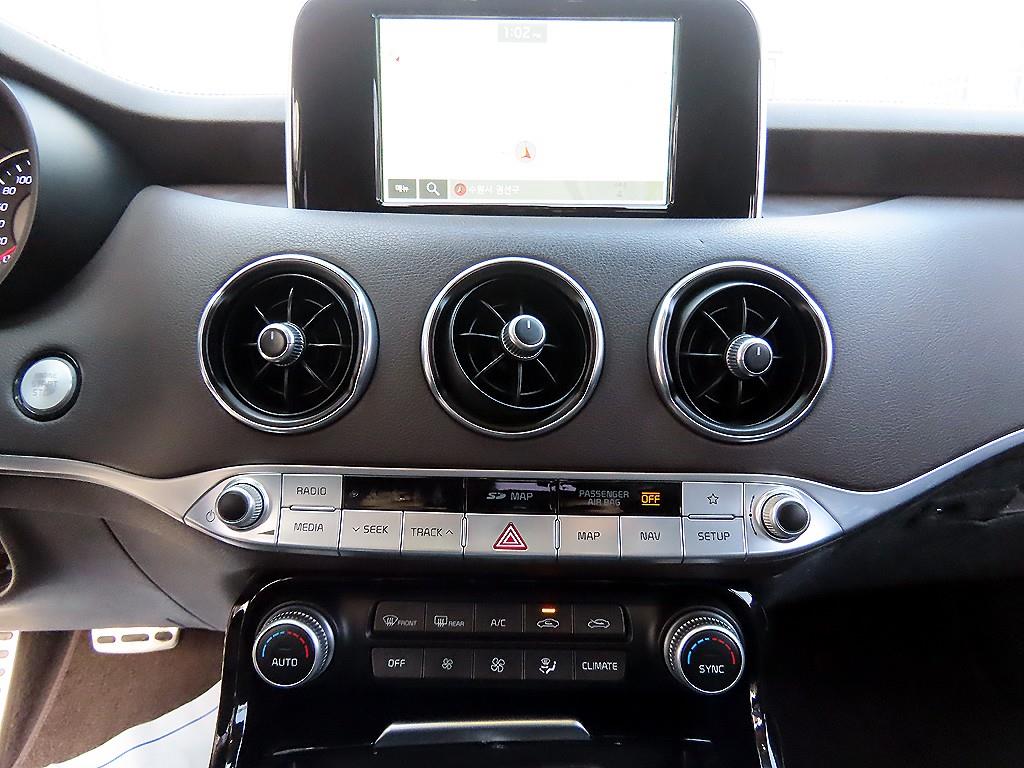 KIA Stinger 2018 Negro - Importación desde Corea - HF Imports Iquique - Foto 13