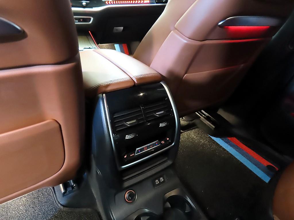 BMW X7 2023 Café - Importación desde Corea - HF Imports Iquique - Foto 14