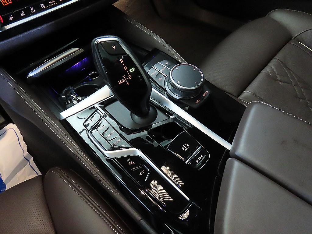 BMW 5 Series - Vista 12