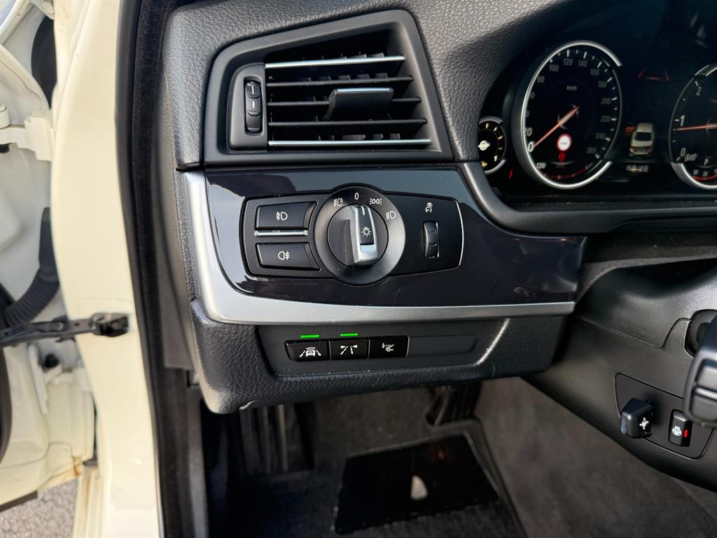 BMW 5 Series - Vista 11