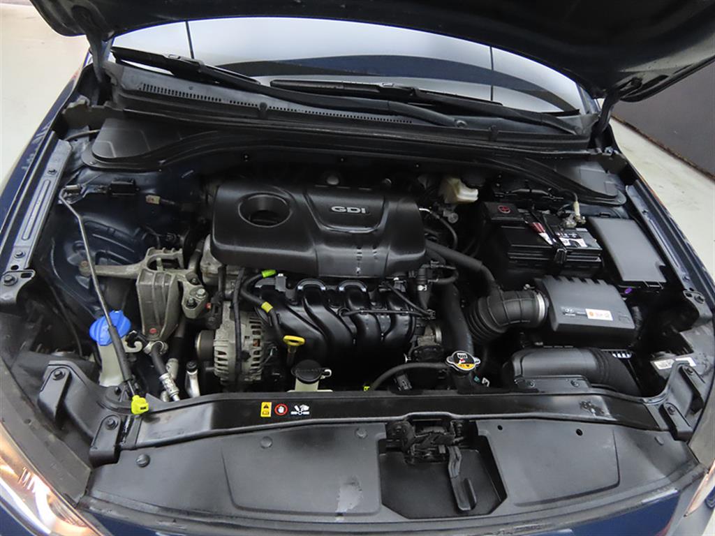 HYUNDAI Avante 2017 Gris - Importación desde Corea - HF Imports Iquique - Foto 19