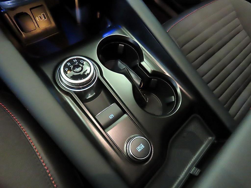 Ford Explorer - Vista 12