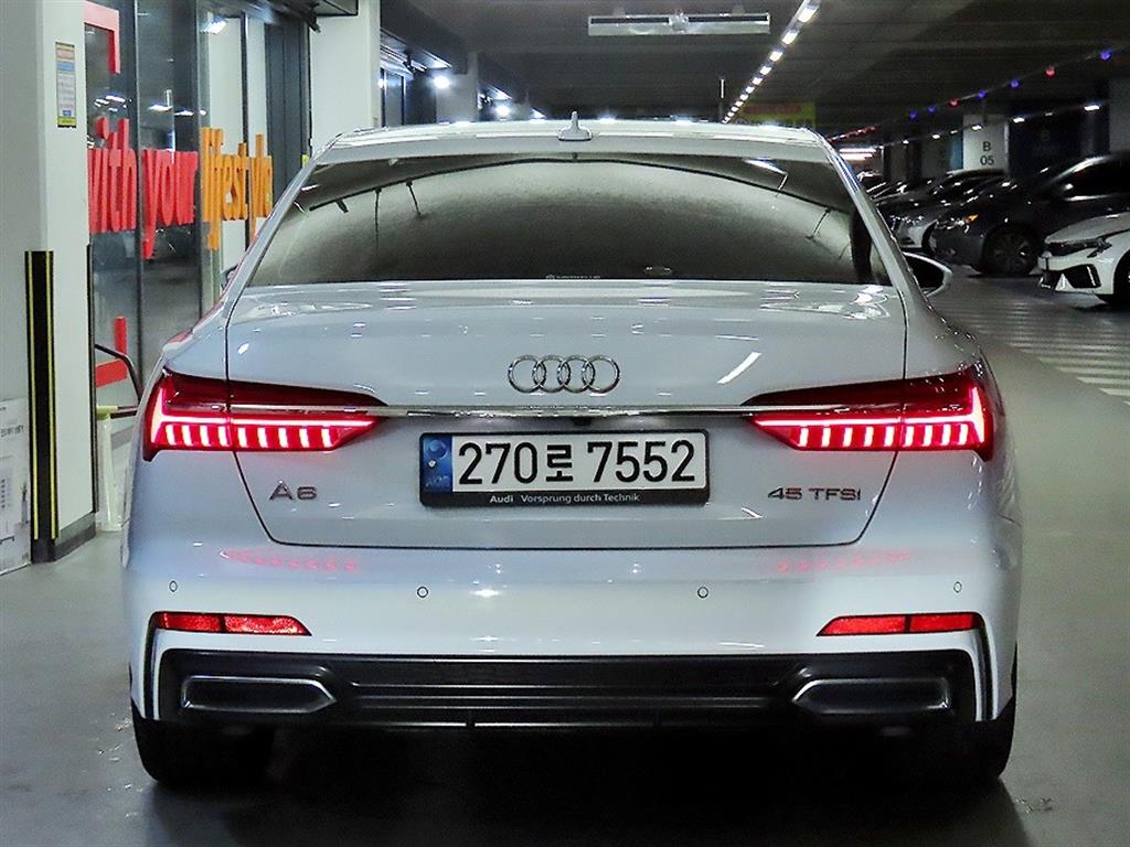 Audi A6 - Vista 5