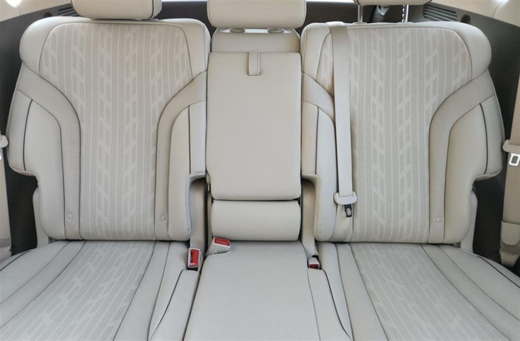 Genesis GV80 - Vista 8