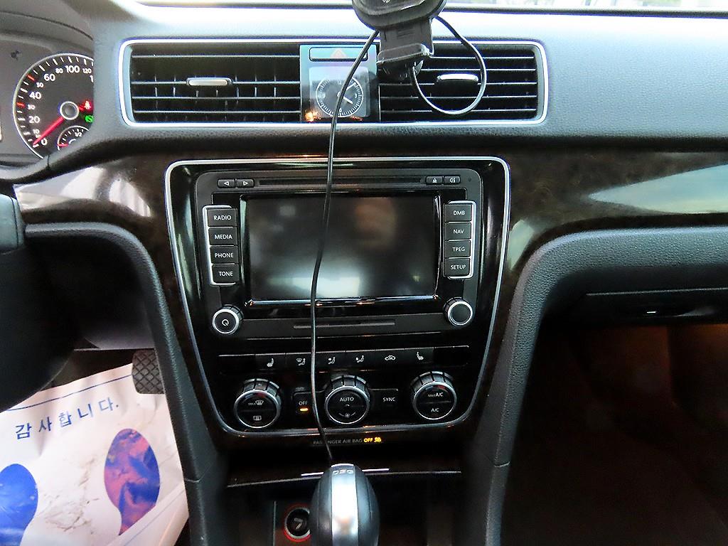 Volkswagen Passat 2015 Plateado - Importación desde Corea - HF Imports Iquique - Foto 13