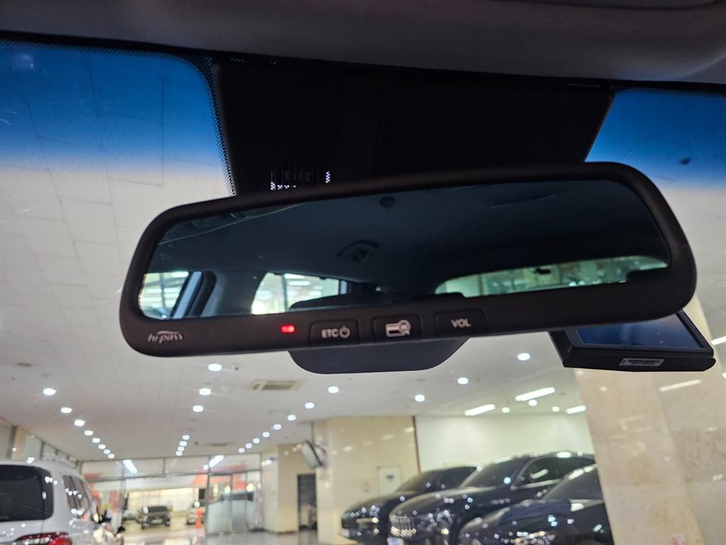 HYUNDAI Santa Fe 2016 Blanco - Importación desde Corea - HF Imports Iquique - Foto 17