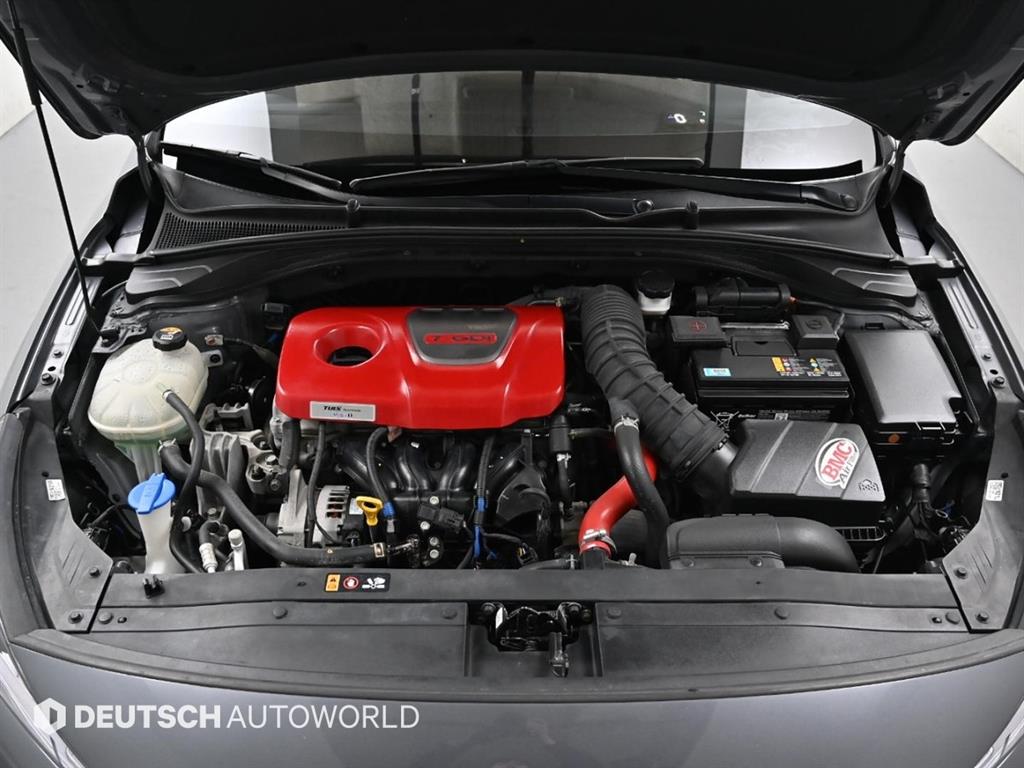 HYUNDAI i30 - Vista 6