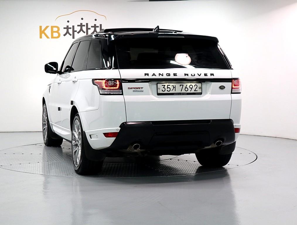 Land Rover Range Rover Sports - Vista 4