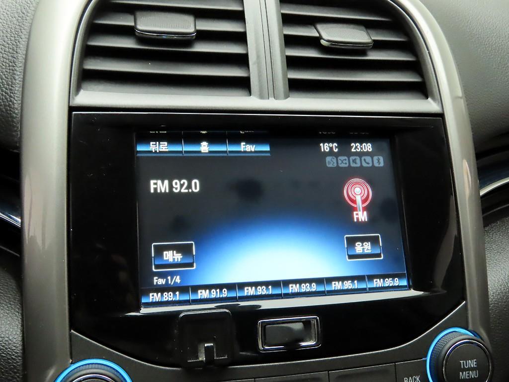 Chevrolet Malibu - Vista 9