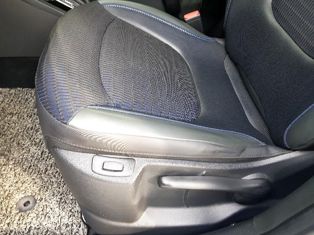 SAMSUNG QM3 2017 Blanco - Importación desde Corea - HF Imports Iquique - Foto 15