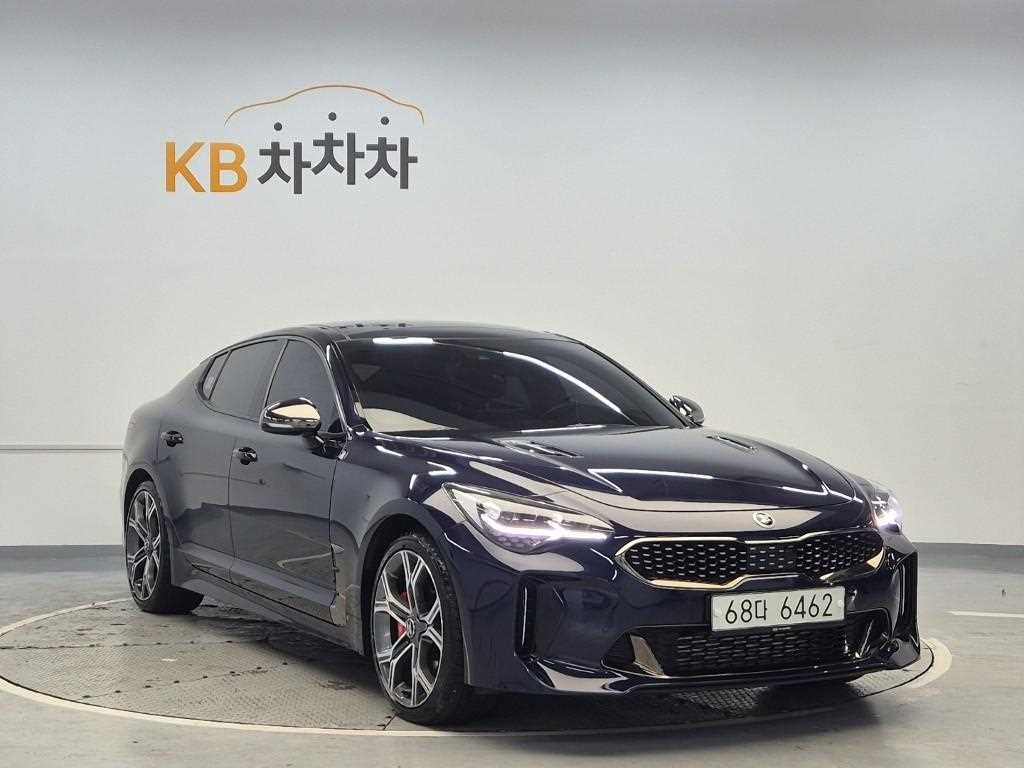 KIA Stinger - Vista 4