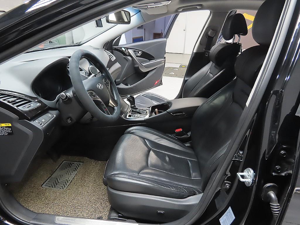 HYUNDAI Grandeur 2014 Negro - Importación desde Corea - HF Imports Iquique - Foto 11