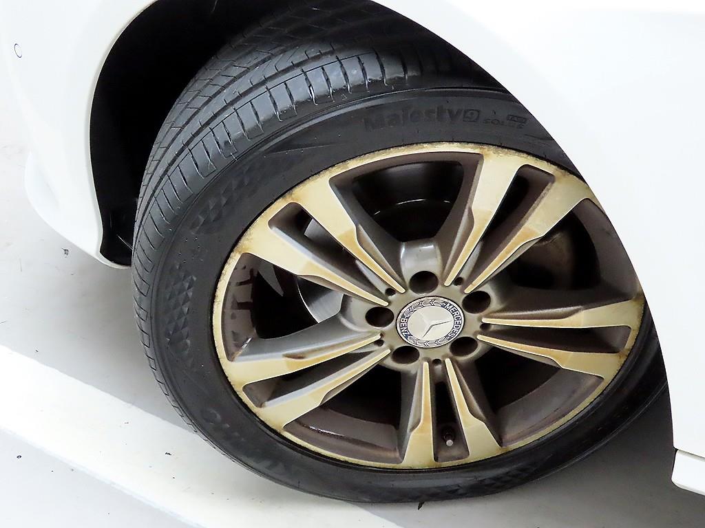 Mercedes Benz E class 2016 Blanco - Importación desde Corea - HF Imports Iquique - Foto 19