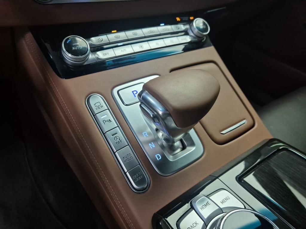 Genesis G90 2020 Negro - Importación desde Corea - HF Imports Iquique - Foto 17