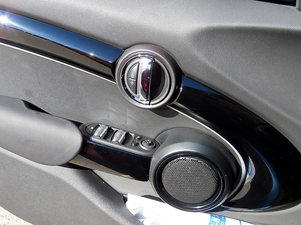 Mini Cooper - Vista 12