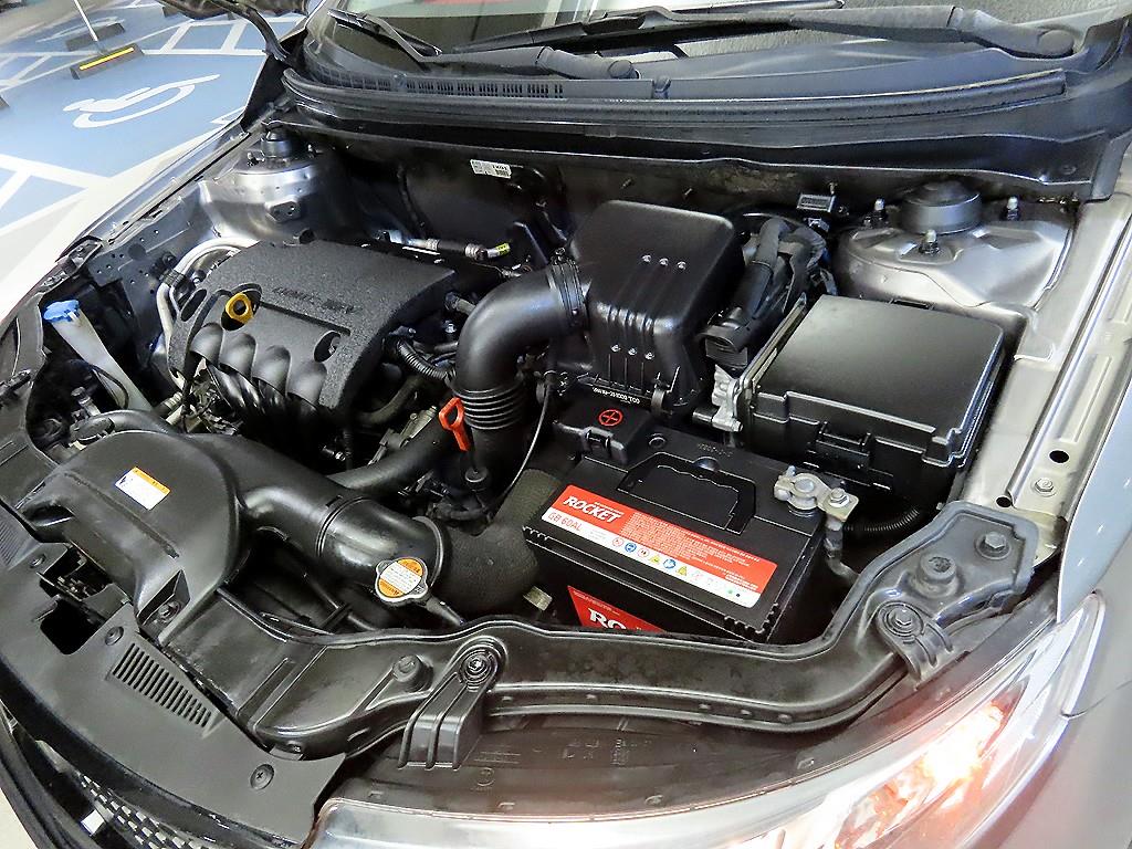 KIA Forte 2010 Gris - Importación desde Corea - HF Imports Iquique - Foto 19