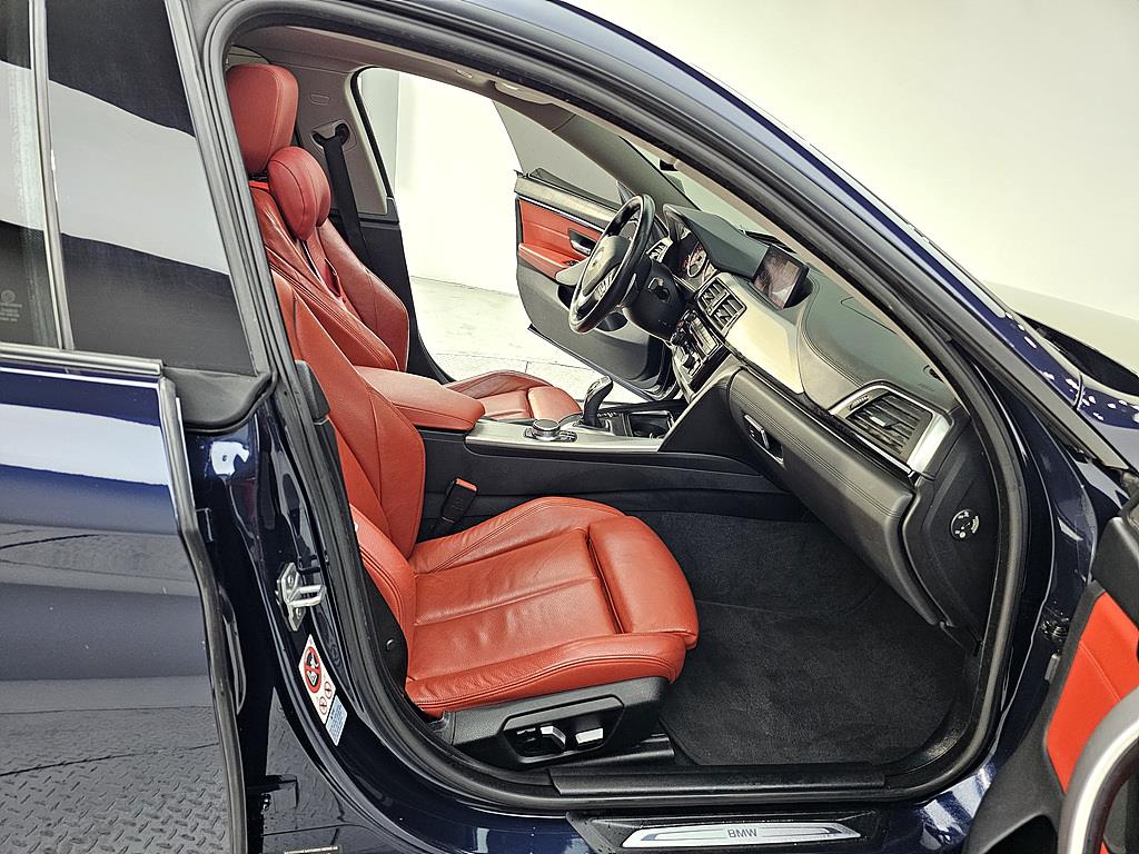 BMW 4 Series - Vista 11