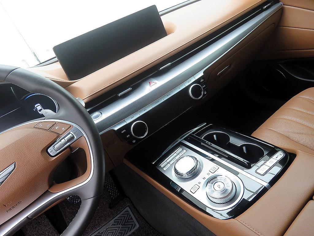 Genesis G80 - Vista 11