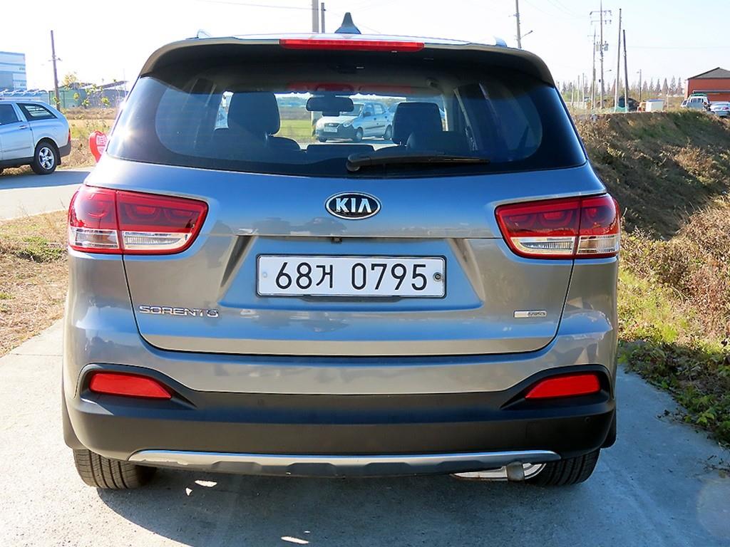 KIA Sorento - Vista 4