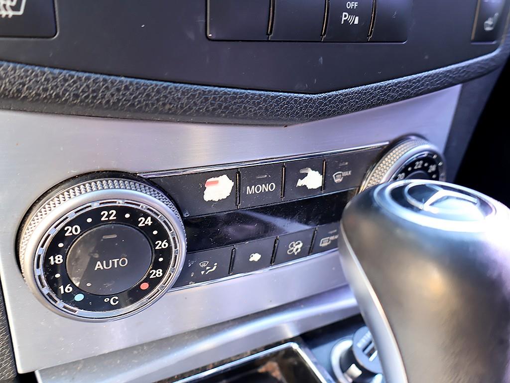 Mercedes Benz C Class 2009 Plateado - Importación desde Corea - HF Imports Iquique - Foto 9