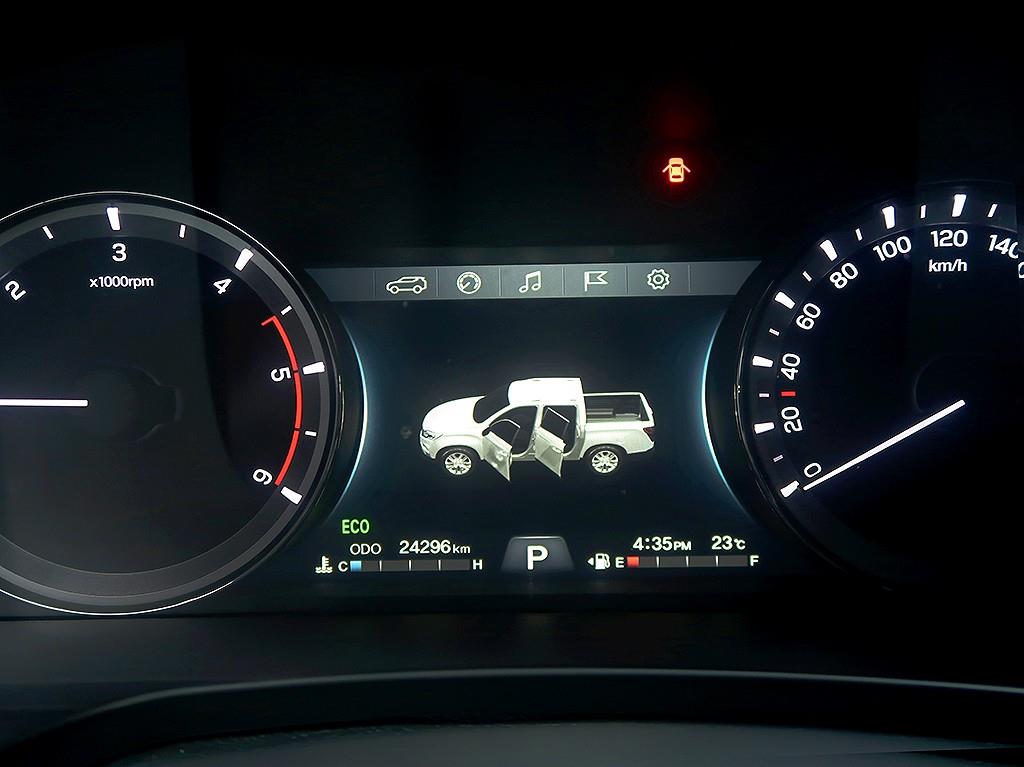 Ssangyong Rexton - Vista 11