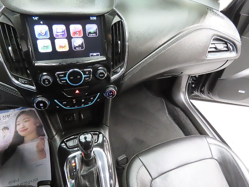 Chevrolet Cruise 2017 Negro - Importación desde Corea - HF Imports Iquique - Foto 7