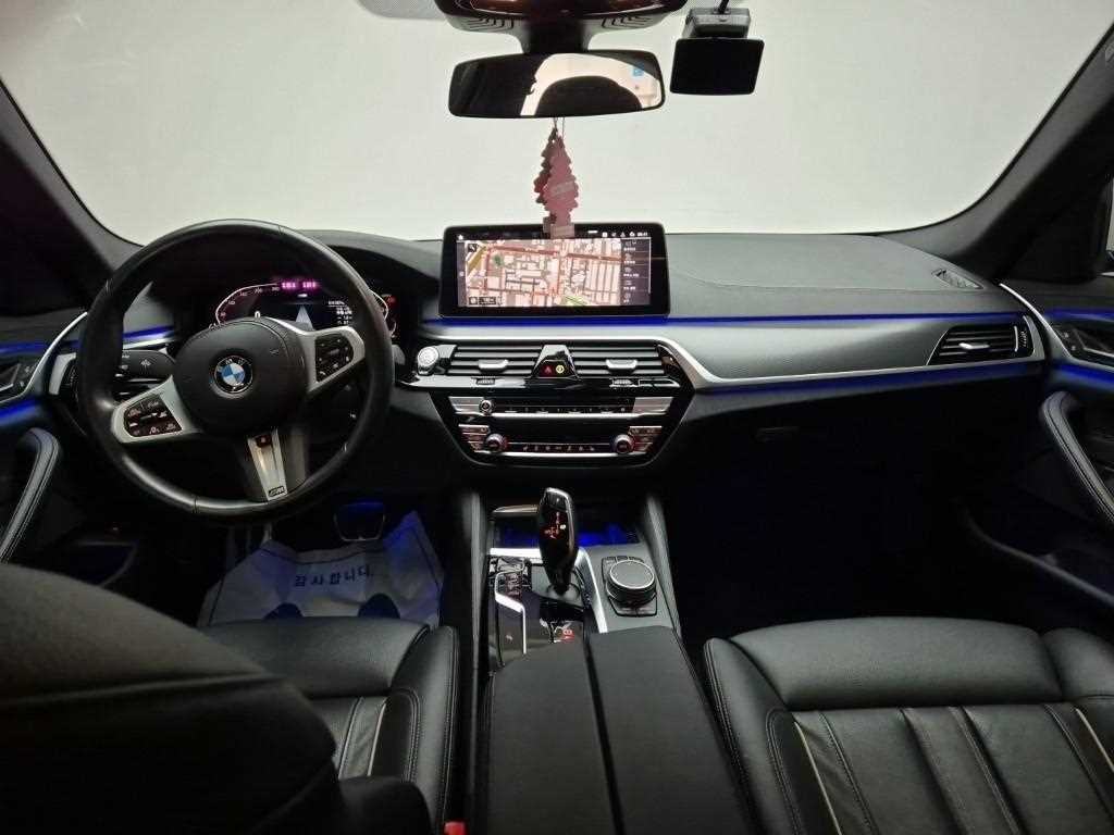 BMW 5 Series - Vista 7