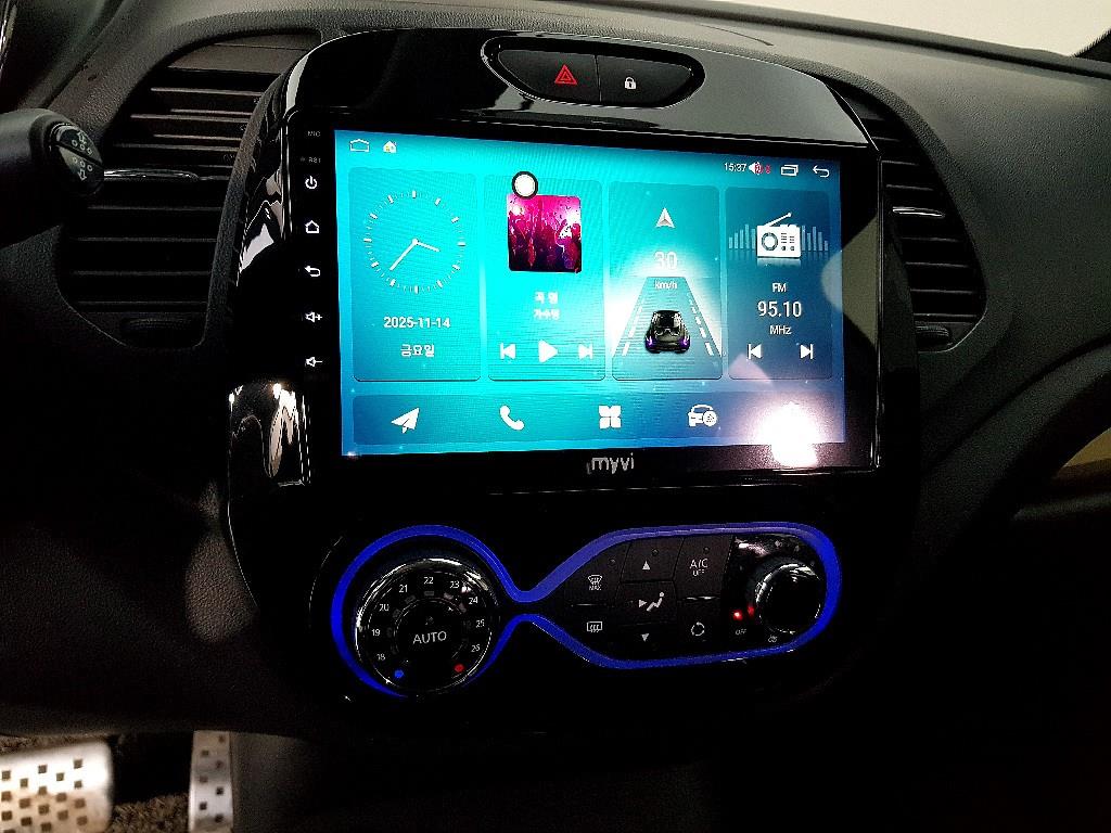 SAMSUNG QM3 - Vista 12