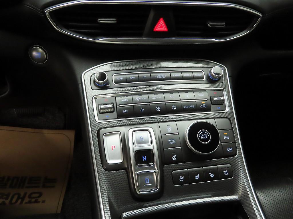 HYUNDAI Santa Fe - Vista 9