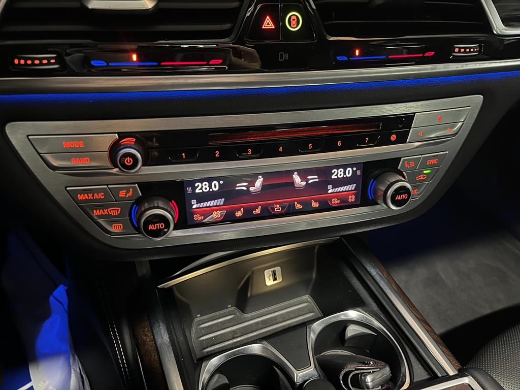 BMW 7 Series 2016 Gris - Importación desde Corea - HF Imports Iquique - Foto 18